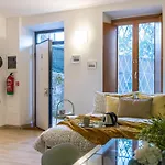 Διαμέρισμα Elm Alley - - Free Wi-fi Μπαβένο