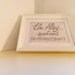 Elm Alley - - Free Wi-fi *