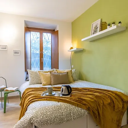 Elm Alley - - Free Wi-fi * Baveno