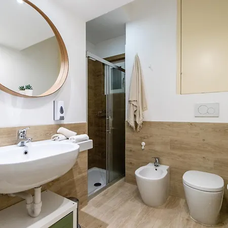 Apartamento Elm Alley - - Free Wi-fi