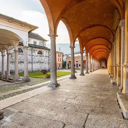 Elm Alley - - Free Wi-fi Apartament Baveno